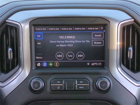 Used 2020 Chevrolet Silverado 1500 LT w/ All-Star Edition image 18