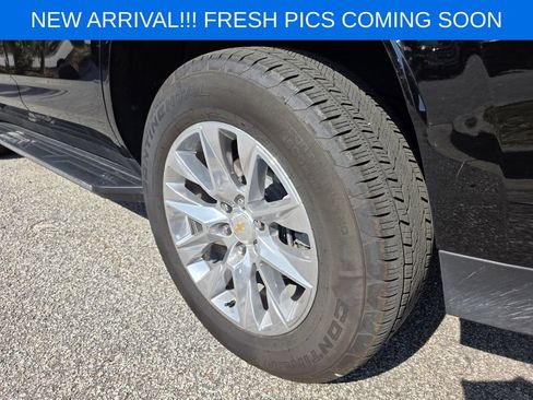Used 2025 Chevrolet Tahoe Premier RWD image 6