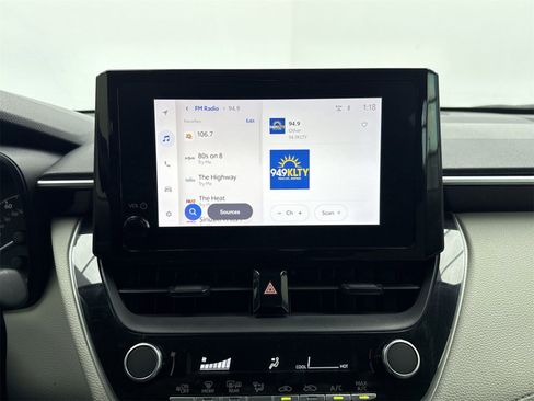 Used 2023 Toyota Corolla Cross L image 25