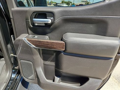 Used 2020 GMC Sierra 1500 Elevation w/ Elevation Value Package AWD/4WD image 14
