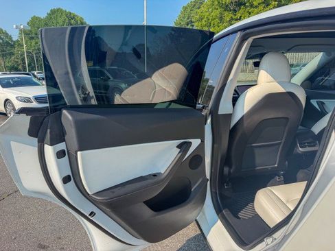 Used 2020 Tesla Model Y Performance AWD/4WD image 13