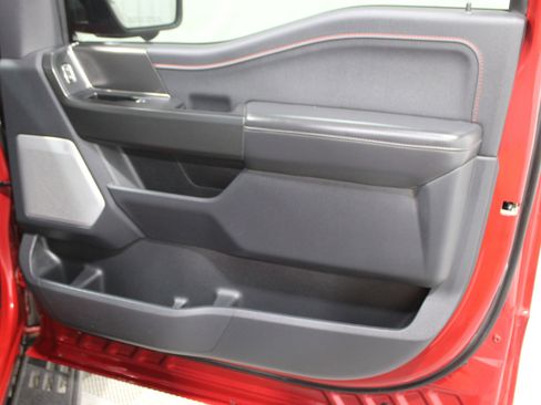 Used 2025 Ford F150 Raptor image 22