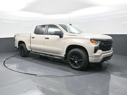 New 2026 Chevrolet Silverado 1500 Custom w/ Turbomax Blackout Package