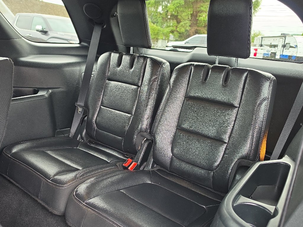 Used 2019 Ford Explorer Limited w/ Class III Trailer Tow Package AWD/4WD image 20