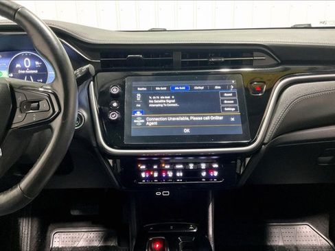 Used 2023 Chevrolet Bolt EUV LT w/ Convenience Package image 6