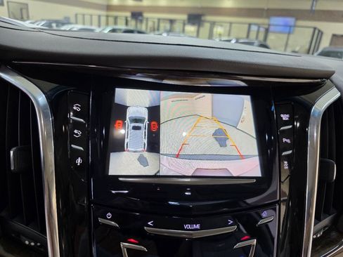 Used 2016 Cadillac Escalade 4WD image 35