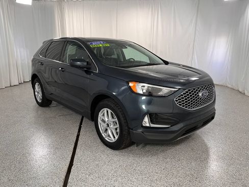 Used 2023 Ford Edge SEL w/ Convenience Package AWD/4WD image 13