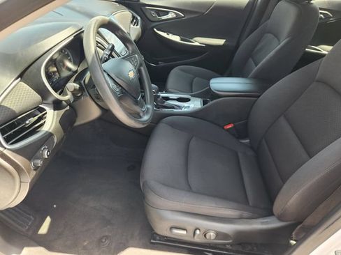 Used 2024 Chevrolet Malibu LT FWD image 13