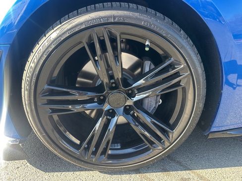 Used 2017 Chevrolet Camaro SS image 5