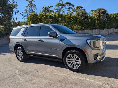 Used 2022 GMC Yukon Denali w/ Max Trailering Package image 2