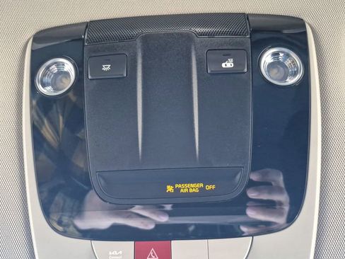 New 2025 Kia EV6 Light image 24