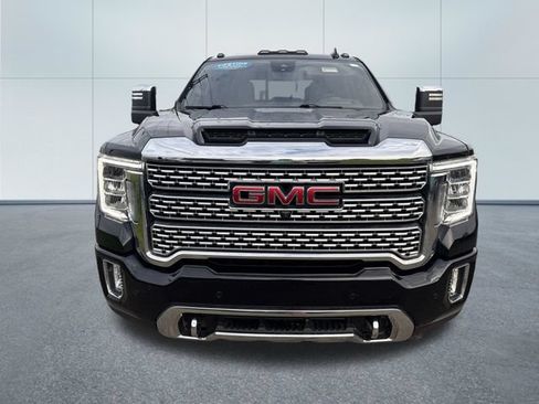 Used 2022 GMC Sierra 3500 Denali w/ Denali Black Diamond Edition AWD/4WD image 6