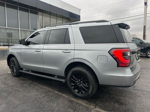 Used 2020 Ford Expedition Limited w/ Equipment Group 303A image 12