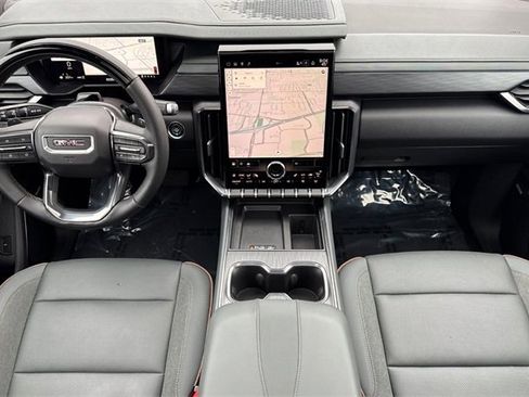 Used 2024 GMC Acadia AT4 w/ Super Cruise Package image 15