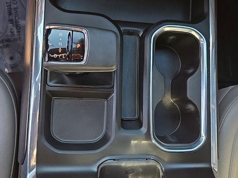 Used 2023 GMC Sierra 1500 SLT w/ SLT Premium Package image 30