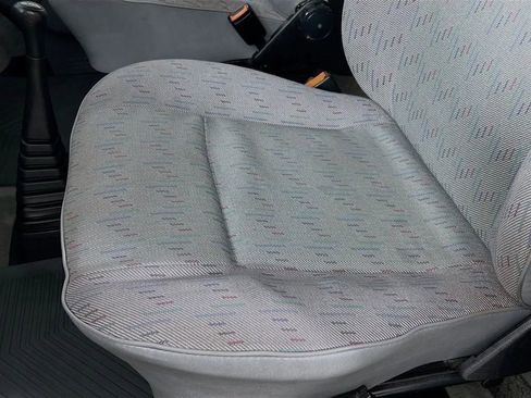 Used 1995 Volkswagen Eurovan Camper image 18