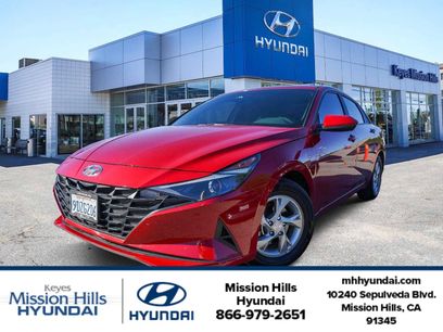 Certified 2023 Hyundai Elantra SE