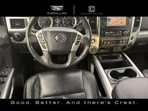 Used 2018 Nissan Titan PRO-4X w/ Pro-4x Convenience Package image 11
