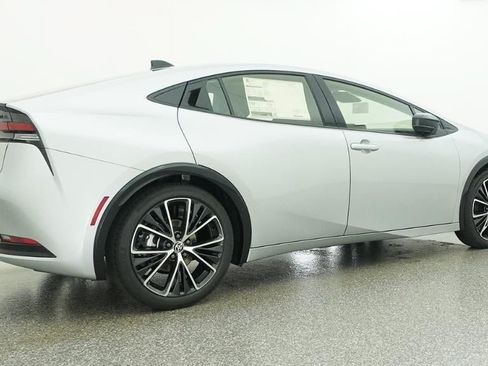 New 2026 Toyota Prius XLE FWD image 25