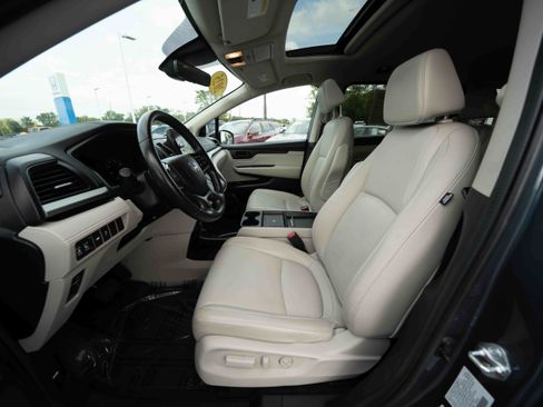 Used 2025 Honda Odyssey EX-L image 9