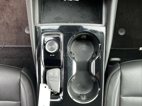 Used 2024 Buick Envision Preferred image 26