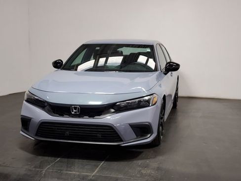 Used 2024 Honda Civic Sport image 4