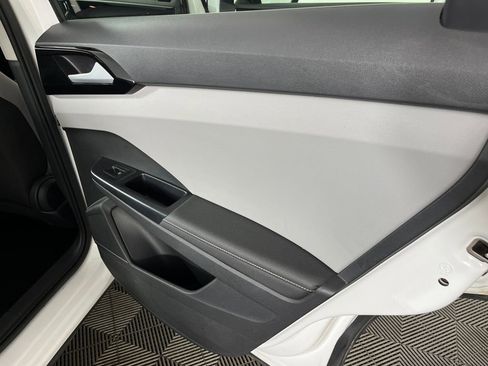 Used 2024 Volkswagen Taos S image 14