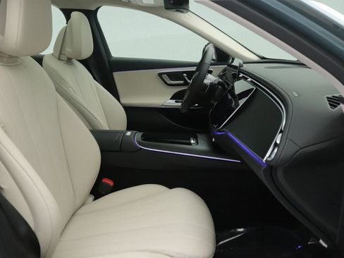 New 2026 Mercedes-Benz E 350 Sedan image 7