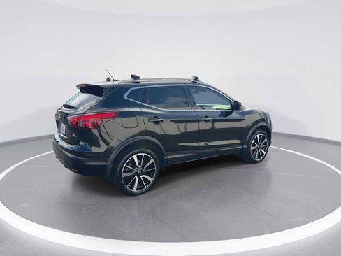 Used 2018 Nissan Rogue Sport SL w/ SL Premium Package image 8