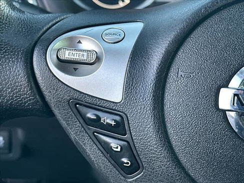 Used 2019 Nissan Sentra SR w/ Exterior Package image 20