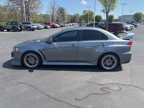 Used 2015 Mitsubishi Lancer Evolution Final Edition image 6