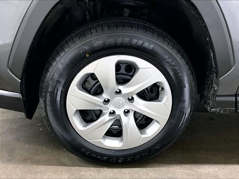 Certified 2020 Toyota RAV4 LE w/ All Weather Liner Package AWD/4WD image 7