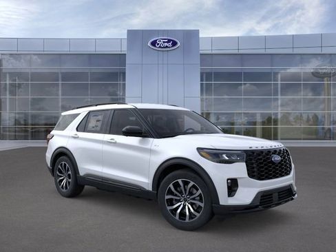 New 2026 Ford Explorer ST-Line AWD/4WD image 7