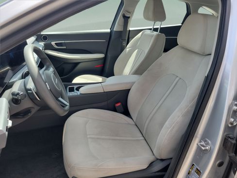 Used 2024 Hyundai Sonata SEL FWD image 17