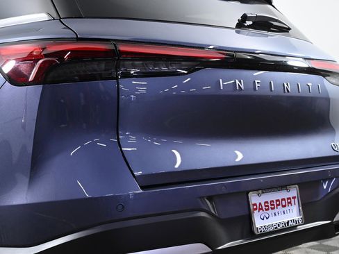 Certified 2026 INFINITI QX60 Luxe w/ Cargo Package image 6