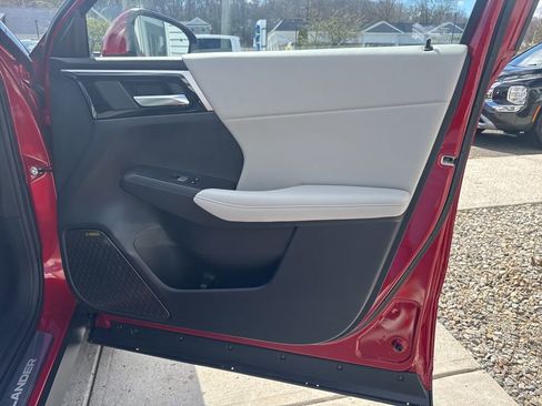 New 2026 Mitsubishi Outlander SE AWD/4WD image 18