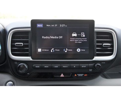 Certified 2025 Hyundai Venue SEL FWD image 27