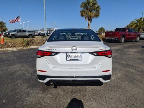 New 2025 Nissan Sentra SR w/ SR Premium Package image 6