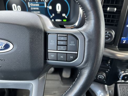 Used 2023 Ford F150 Lariat w/ Equipment Group 502A High AWD/4WD image 27