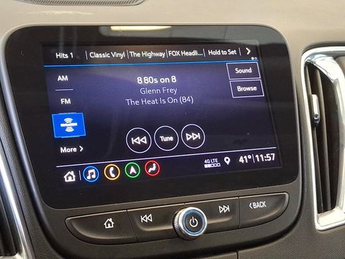 Used 2019 Chevrolet Malibu Premier image 18