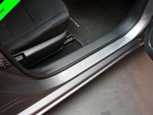 Certified 2020 Nissan Sentra S FWD image 59