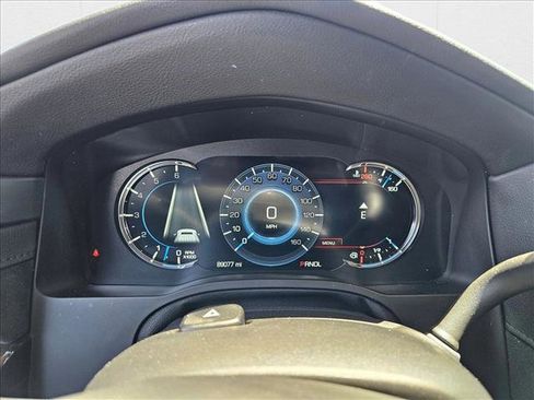 Used 2020 Cadillac Escalade Premium Luxury w/ LPO, Radiant Package image 11