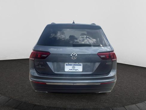 Used 2021 Volkswagen Tiguan SEL AWD/4WD image 6