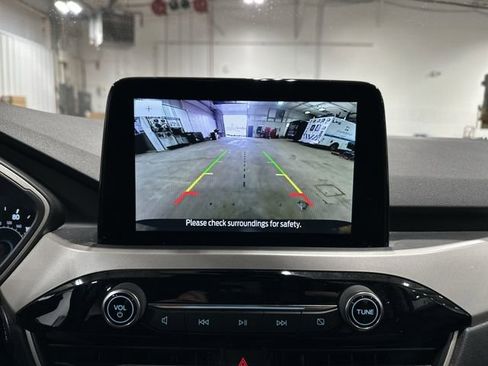 Used 2022 Ford Escape SE w/ Convenience Package image 26