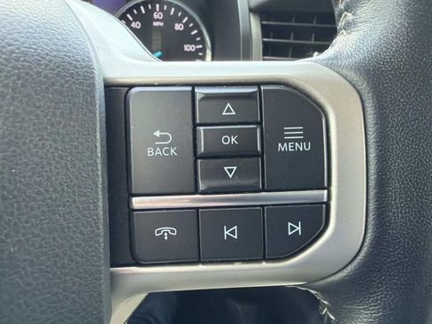 Certified 2022 Ford Expedition XLT image 9