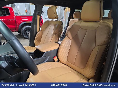 Used 2022 Jeep Grand Cherokee L Summit w/ Advanced Protech Group IV image 18