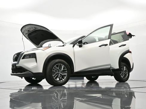 Certified 2023 Nissan Rogue S image 48