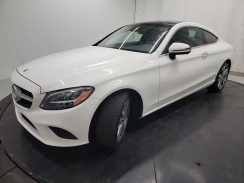 Used 2022 Mercedes-Benz C 300 4MATIC Coupe image 3