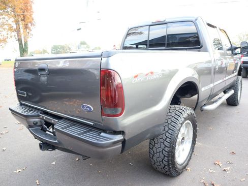 Used 2006 Ford F250 Lariat AWD/4WD image 5
