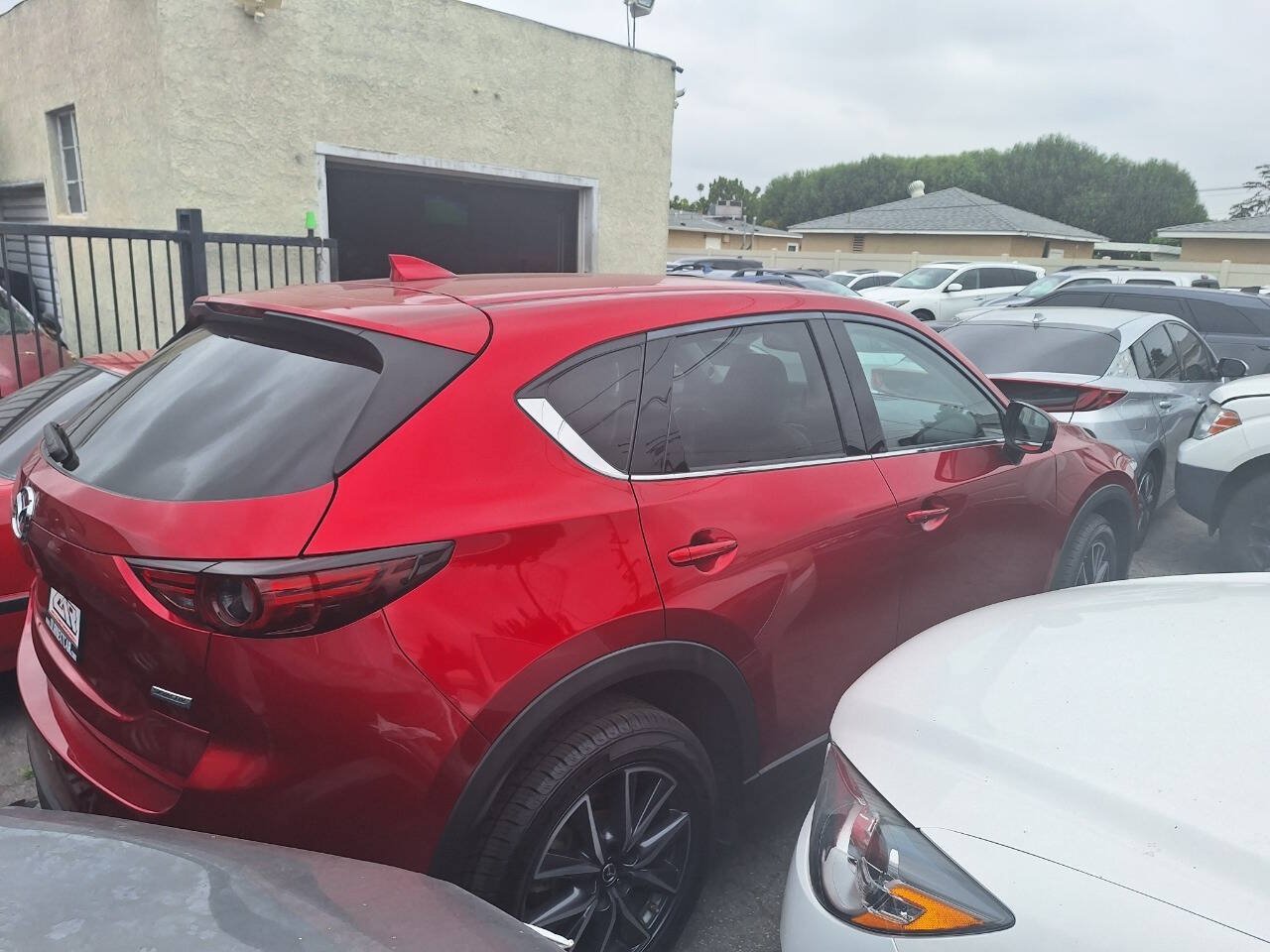 Used 2017 MAZDA CX-5 Grand Touring w/ Premium Package FWD image 6